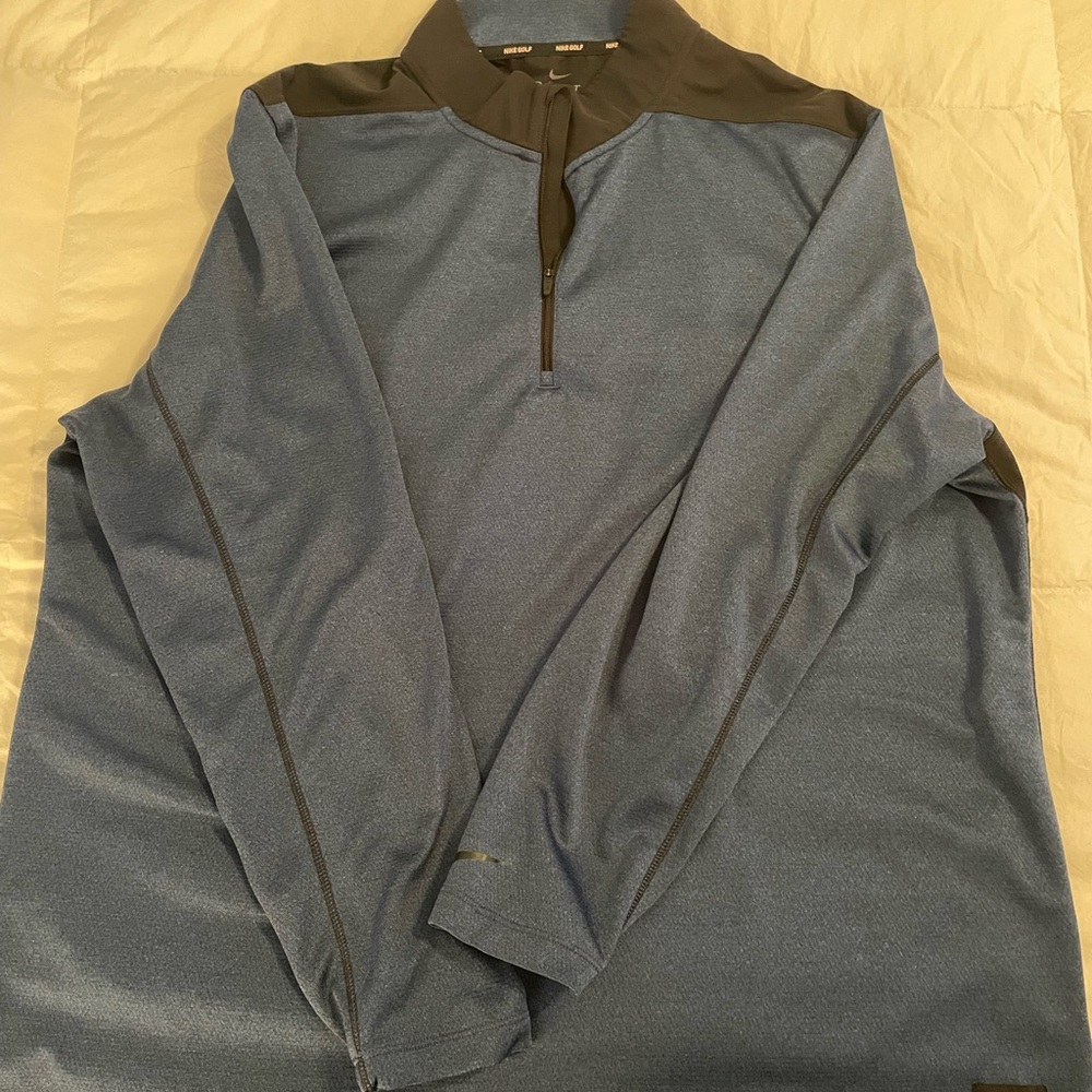 Nike pullover